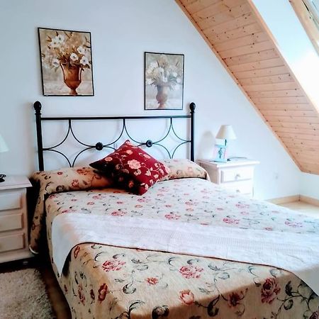 Appartamento Duplex Con Piscina Y Terraza Playa A Rapadoira Foz Esterno foto